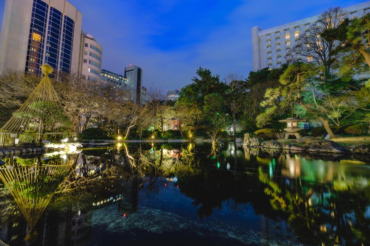 東京都 新高轮格兰王子大饭店酒店 外观 照片 View of the park at night